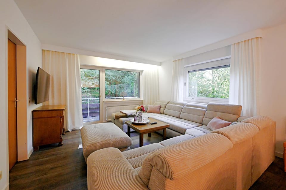Gruppen & Seminarhaus 'Das Klassentreffen' - Unterkunft OBERSTUFE Apartment in Willingen