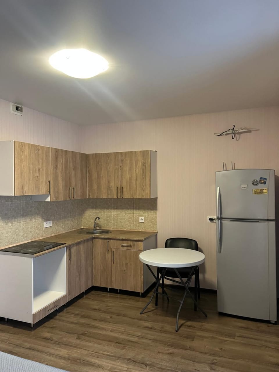 Артвиль сдаю 1- комнатная квартиру посуточно Apartment in Odessa