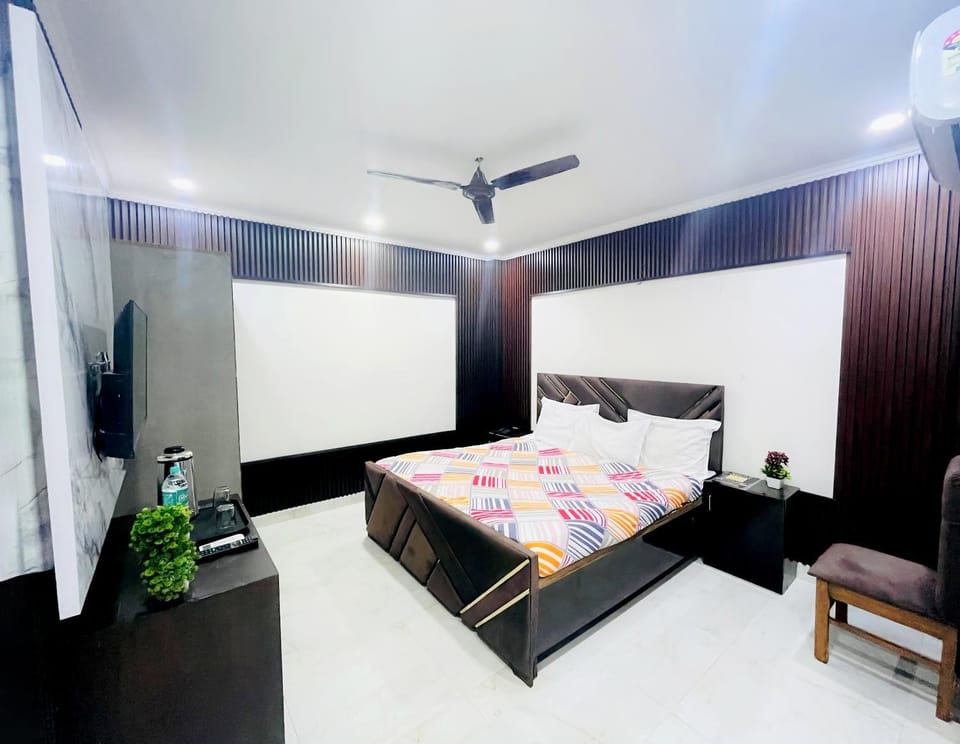 Bed, TV and multimedia, Photo of the whole room, Bedroom, bunk bed