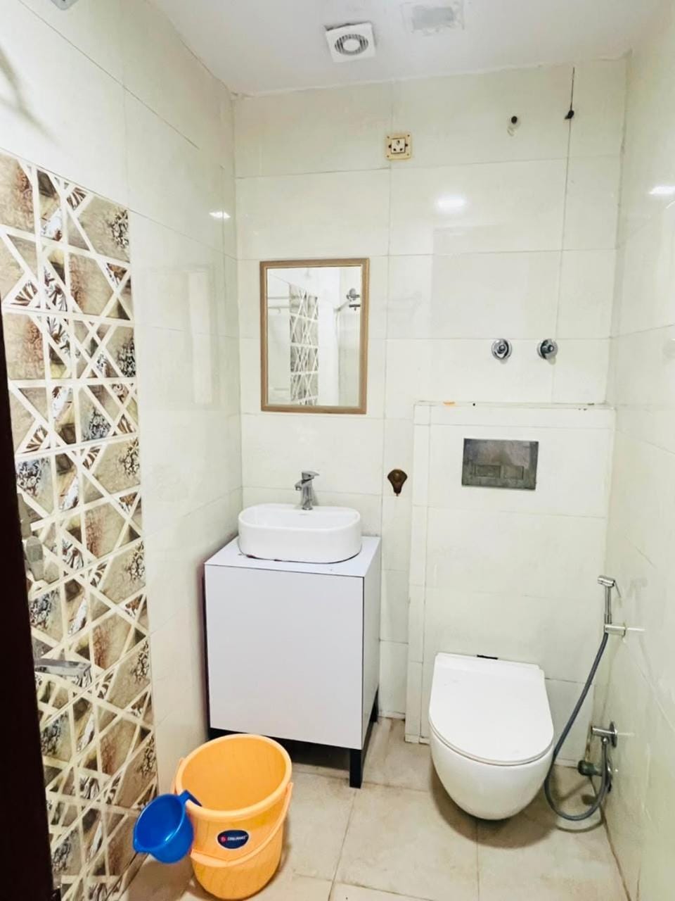 Shower, Toilet, Bathroom, bidet