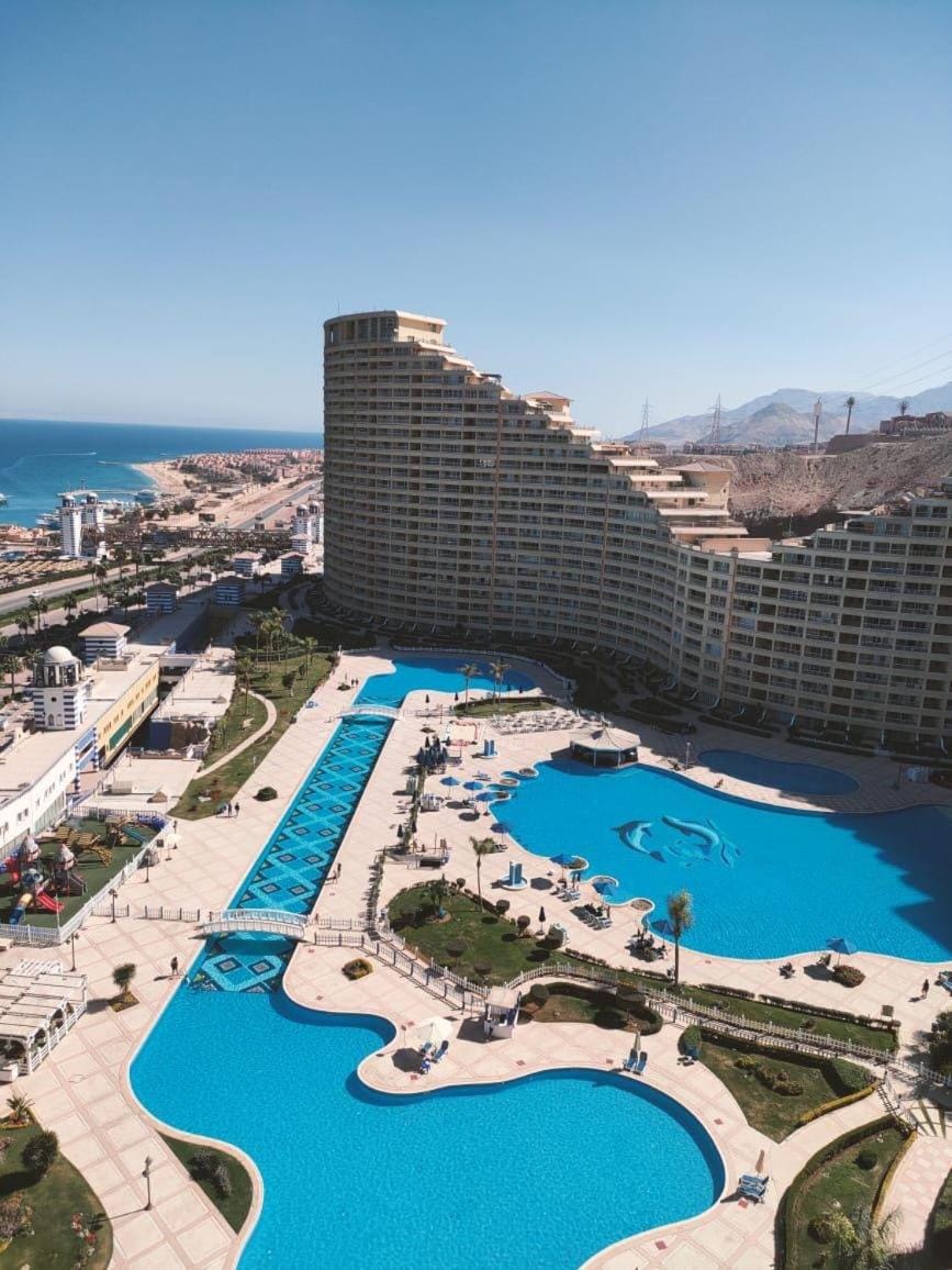 بورتو السخنه الاهرامات Apartment in Egypt