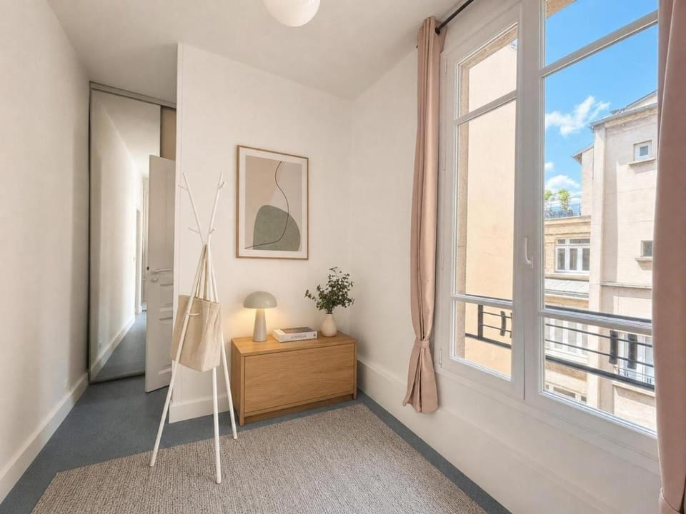 Cozy 1-Bedroom Apartment - Canal Saint-Martin Apartment in Paris