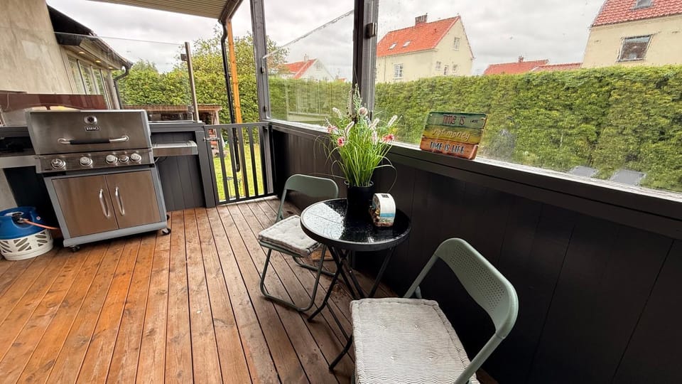Patio, BBQ facilities, Balcony/Terrace, Seating area