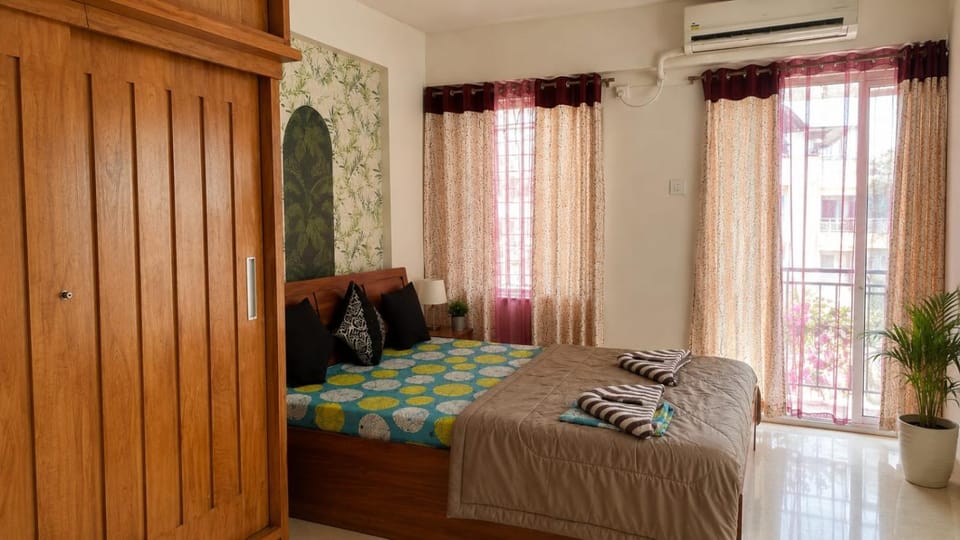 LuxeBnb - The Sage Studio Room Apartment in Pune