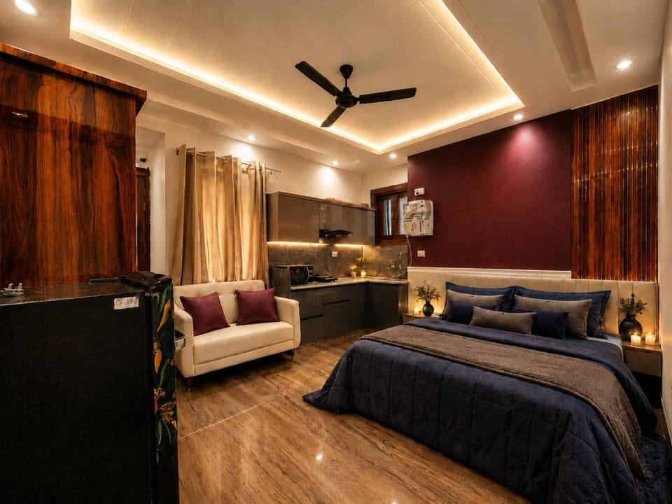 Let'Stay - Urban Nivas, Luxury Apartments in Noida Sector 63A, Near Fortis Hospital Apartment in Noida