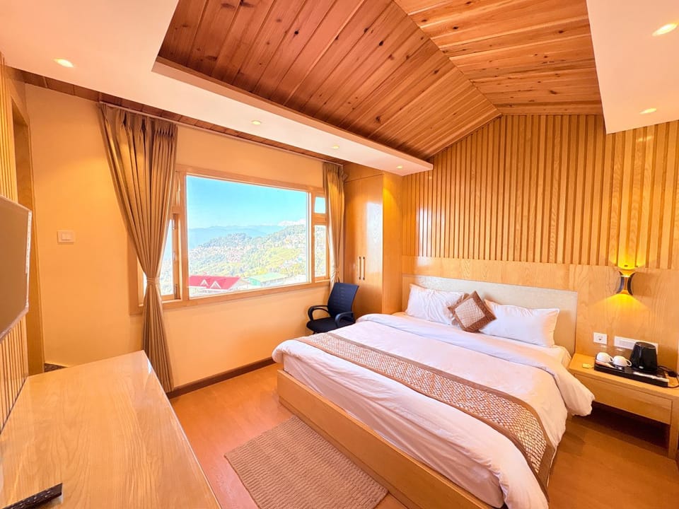 Bed, TV and multimedia, Photo of the whole room, Bedroom, Breakfast