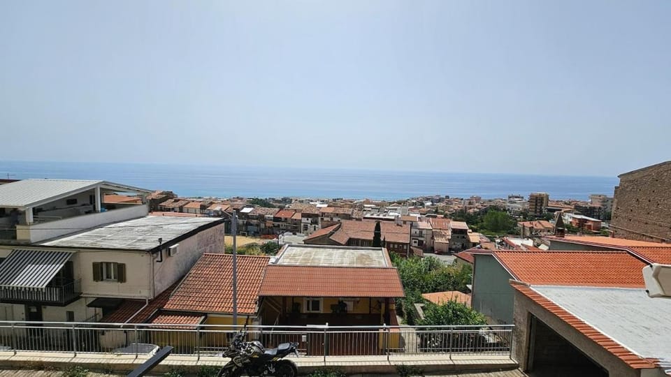 Day, Natural landscape, Bird's eye view, City view