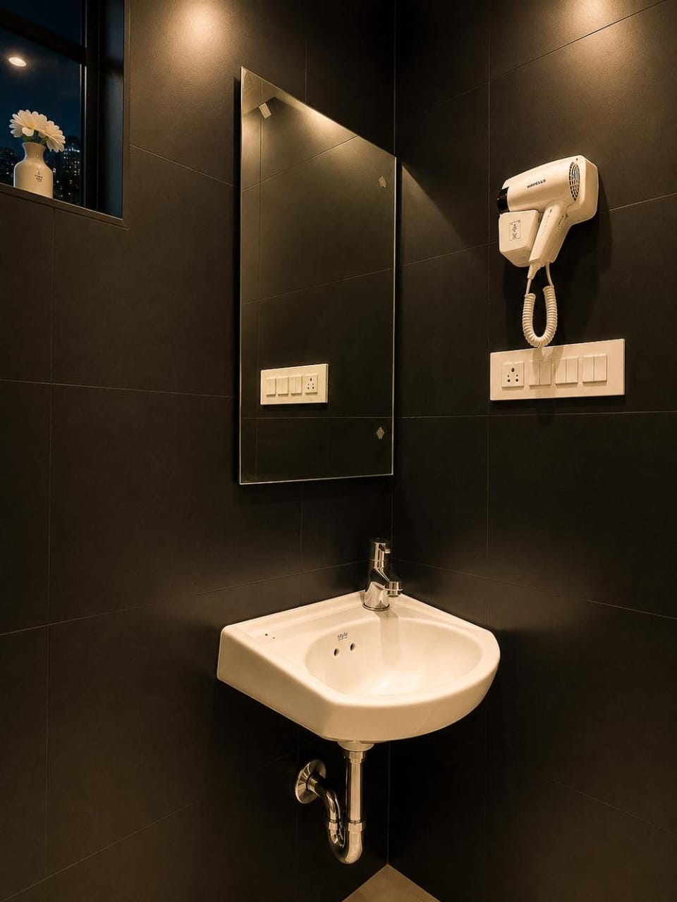 Let'Stay - Shivram, Luxury Apartments in Noida Sector 63A, Near Fortis Hospital Apartment in Noida