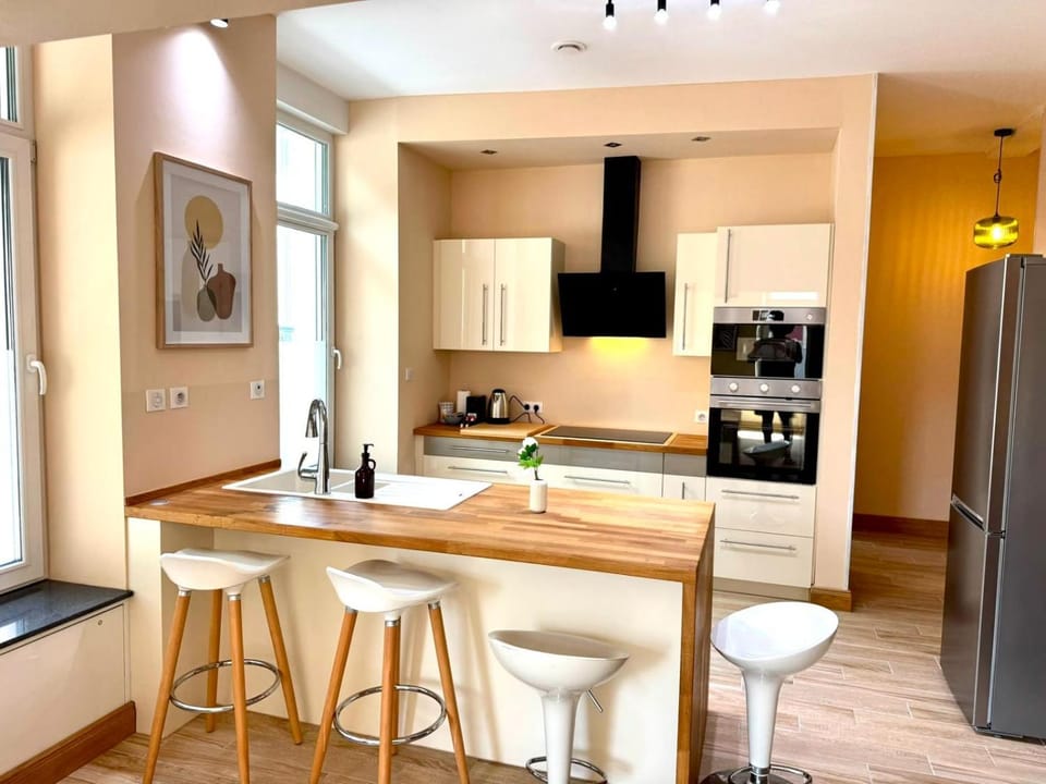 Stylish Brand New 1 Bedroom Apartment in Luxembourg City Apartment in Luxembourg