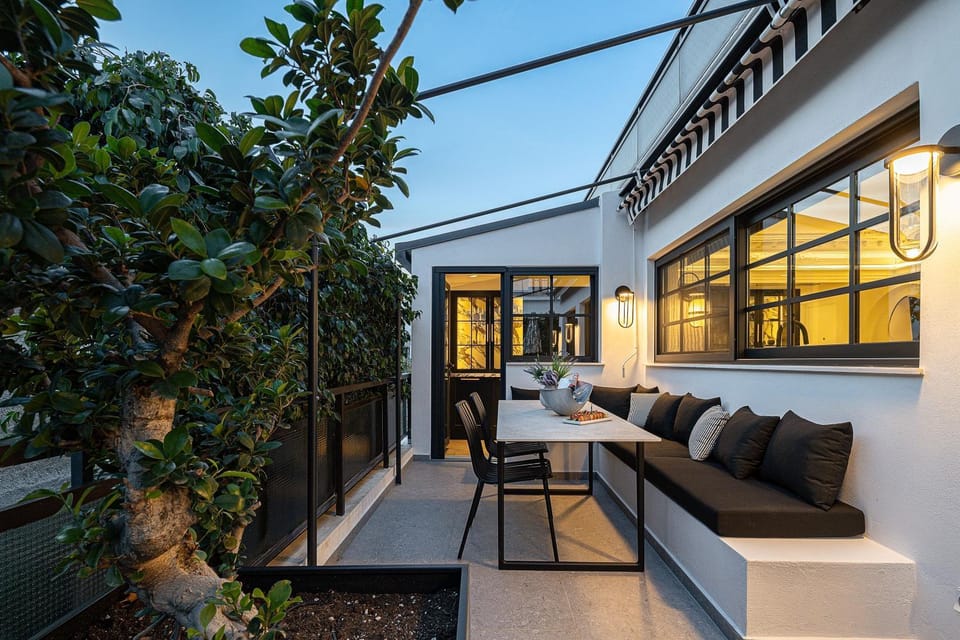 Balcony/Terrace, Seating area