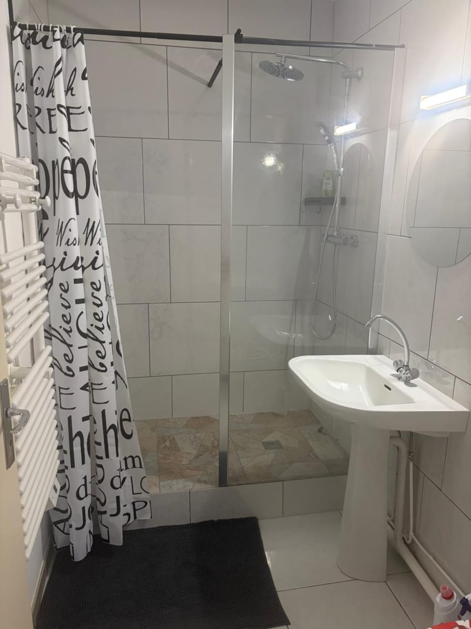 Apparemment lumineux et confortable Apartment in Bourgogne-Franche-Comté