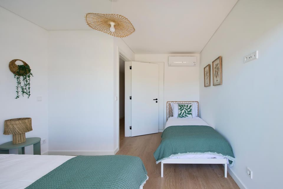Vista Tejo com Piscina - garagem e ar condicionado Apartment in Setubal District