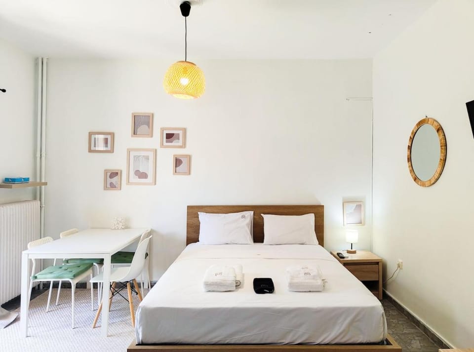 Bed, Photo of the whole room