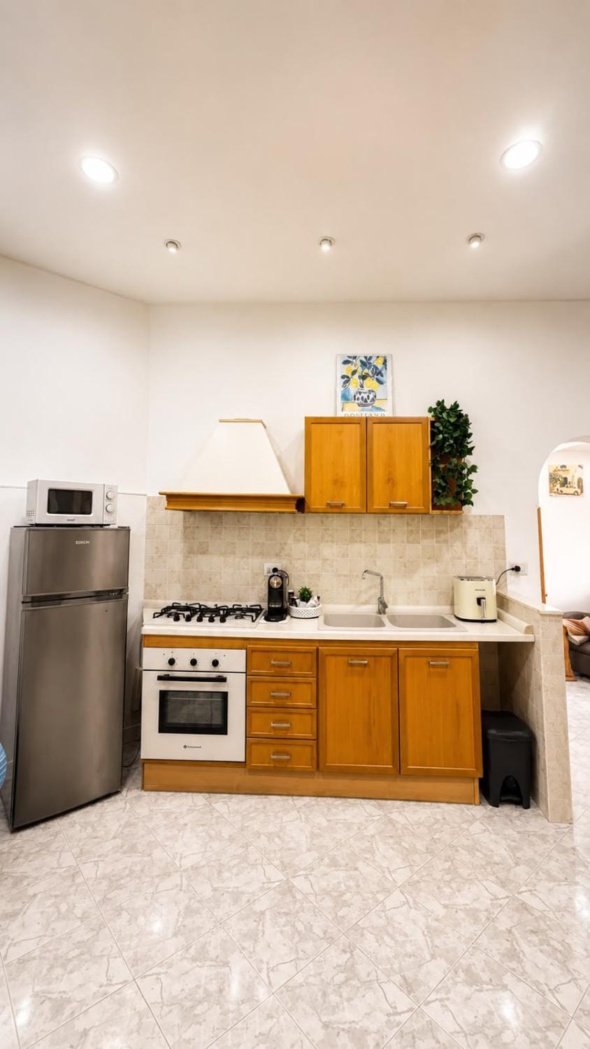 Alvi's Home Apartment in Naples