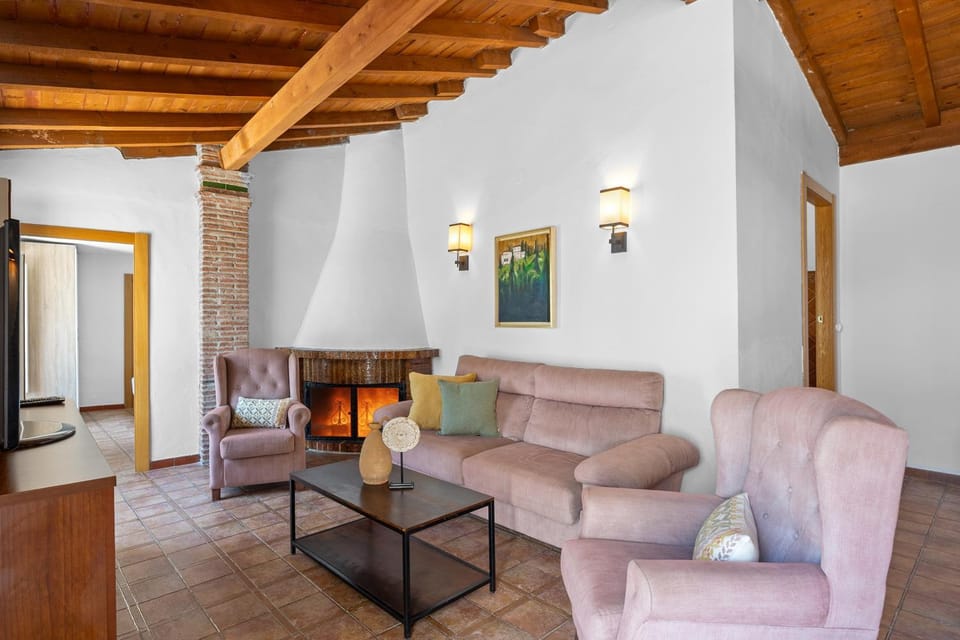 Comeback Cortijo Vista Alegre - Piscina y Aparcamiento privado Villa in Costa Tropical