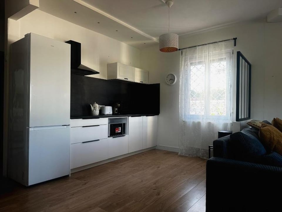 Villa Dagmar LUNEL Artistique Apartment in Lunel