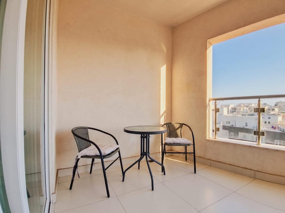 Patio, Day, View (from property/room), Balcony/Terrace, Seating area