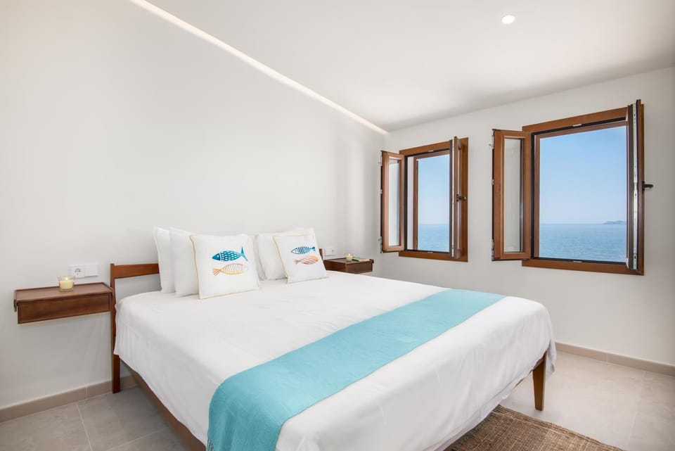 Bedroom, Sea view