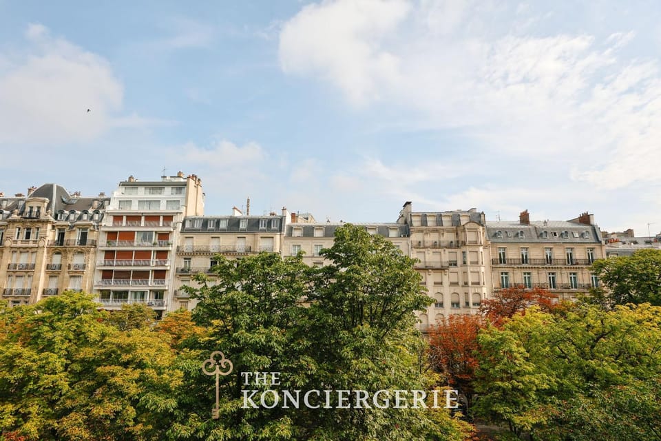 Appartement de reception 306m2- Trocadero Apartment in Paris