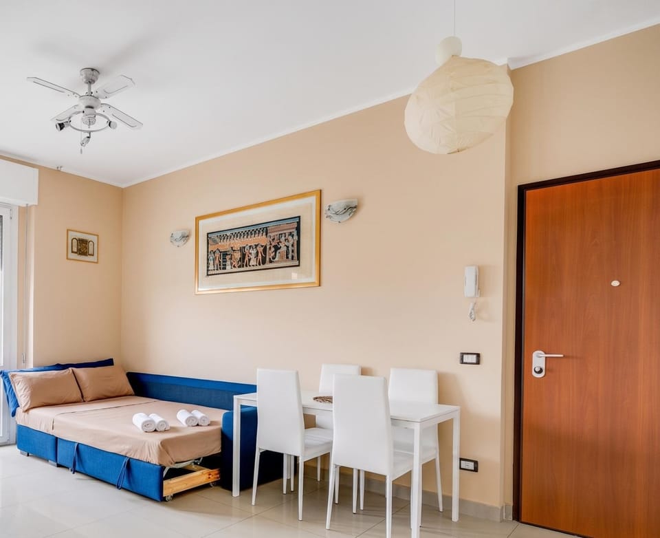 Milano Skyline Terrace & Comfort Apartment in Milan