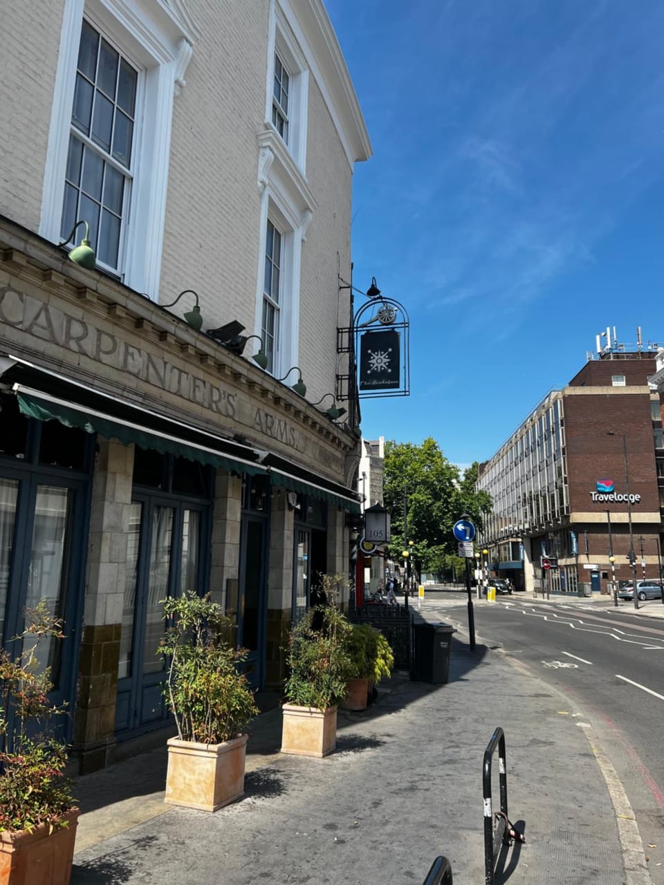 Property building, Neighbourhood, City view, Street view, Location