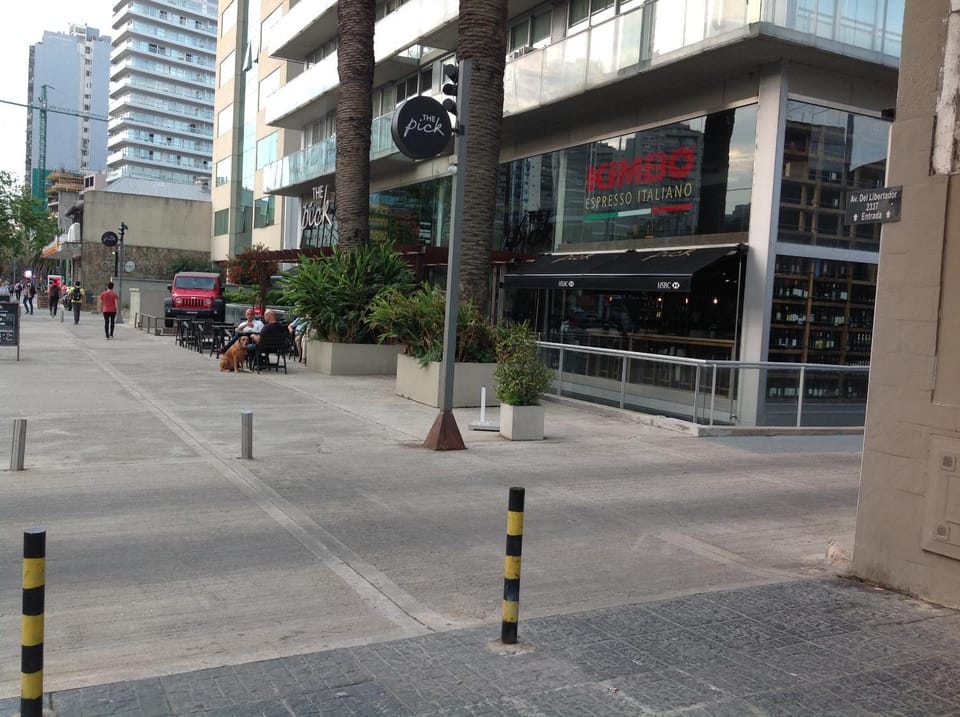 Neighbourhood, Street view, Location