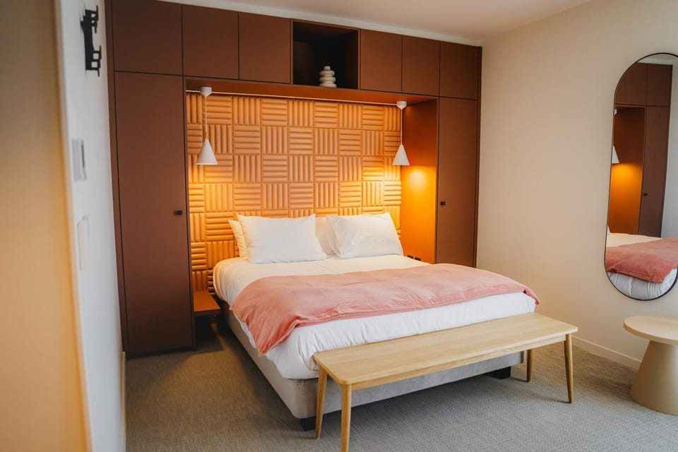 Bed, Bedroom, wardrobe