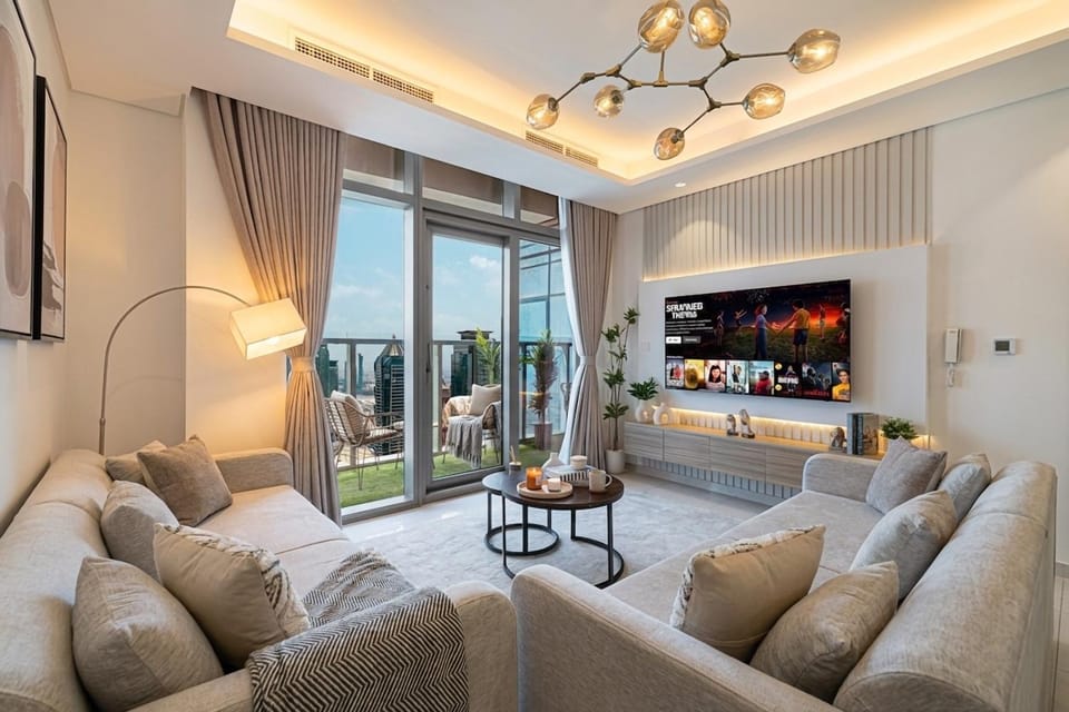 Paramount Midtown! Highest Infinity Pool in Downtown! Apartment in Dubai