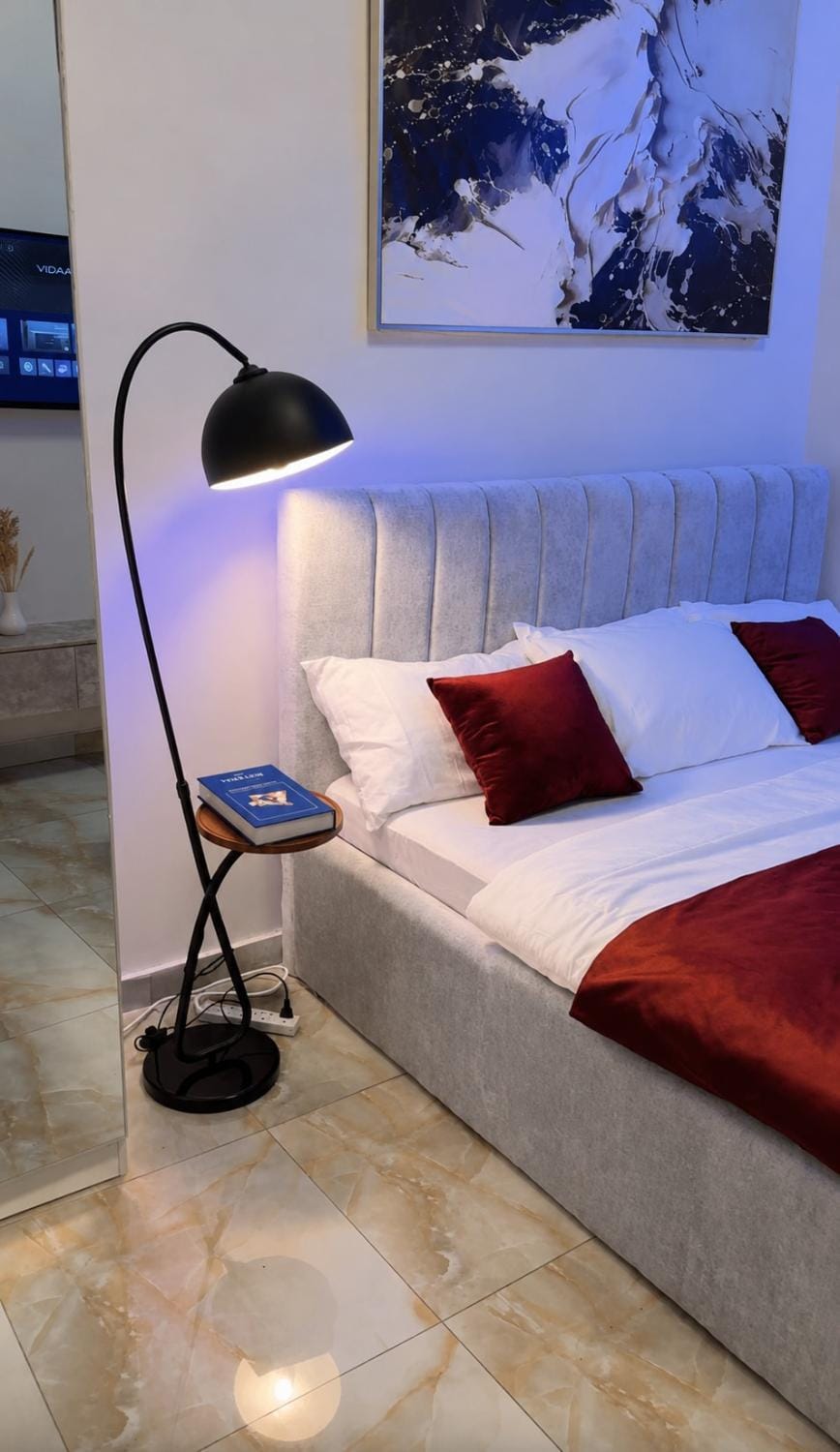 Stylish 2BR Duplex with PS5, Snooker & TableTennis Apartment in Lagos, Nigeria