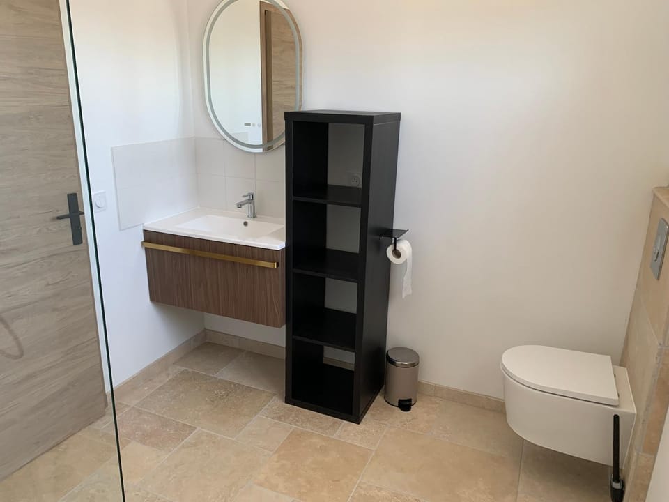 Appartement entièrement climatisé avec spa Villa in Le Lavandou