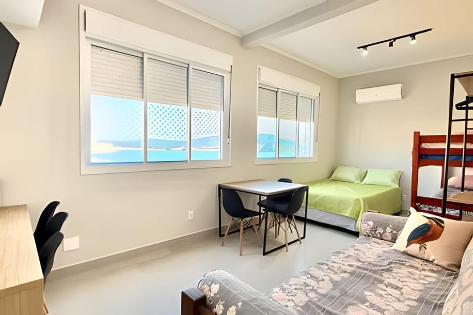 Living room, Dining area, Bedroom