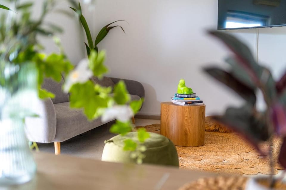 Spacious Bright Studio With Free Private Parking Apartment in Decentralized Administration of Attica