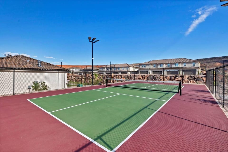 Tennis court