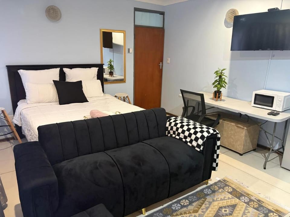 Baseni Air Guesthouse Bed and Breakfast in South Africa