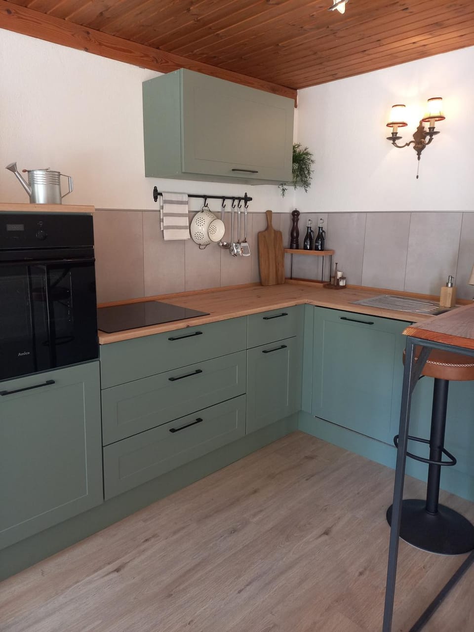 Kitchen or kitchenette, Living room