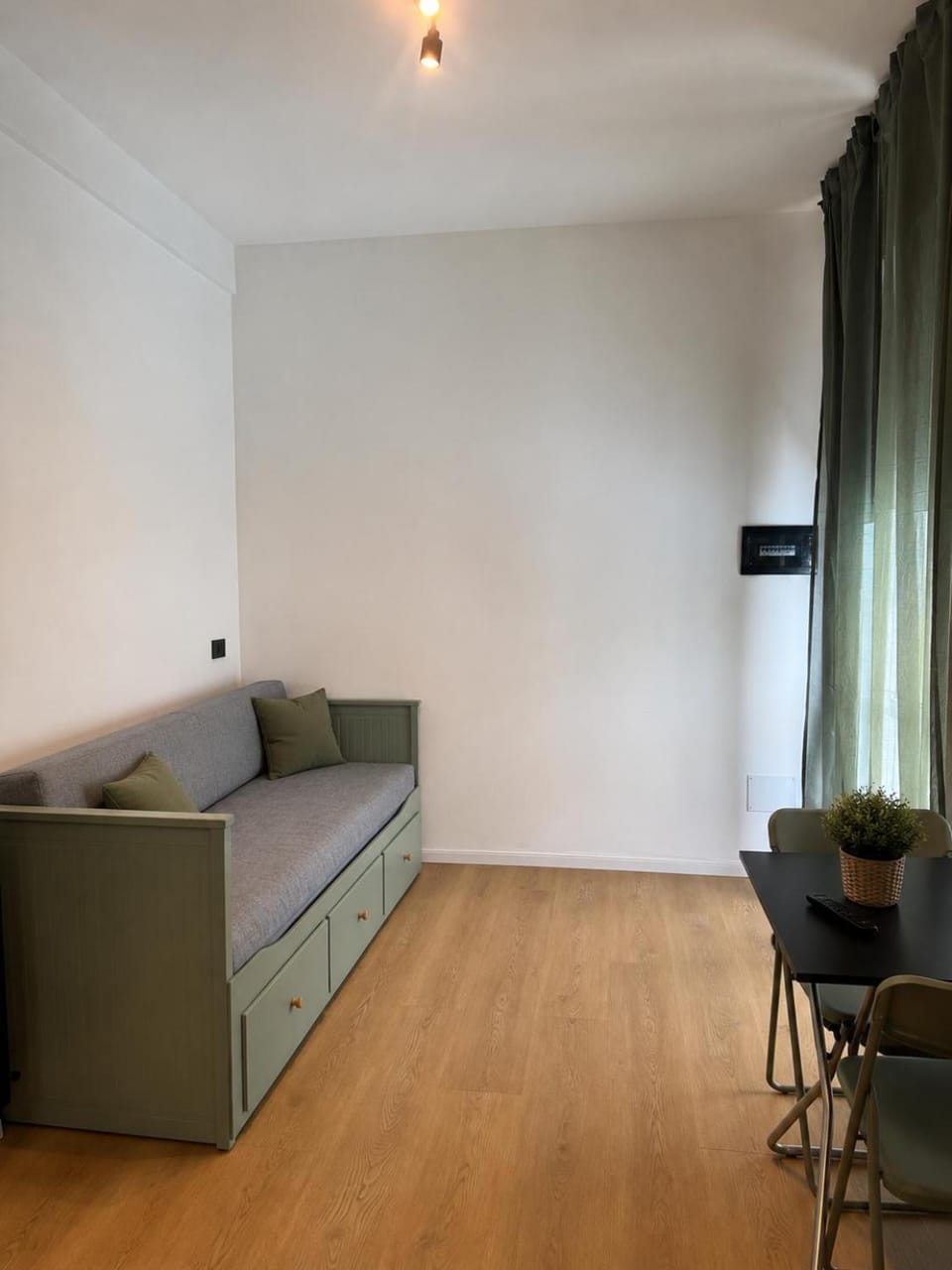 Appartamento con terrazzo Duomo-Porta romana Apartment in Milan