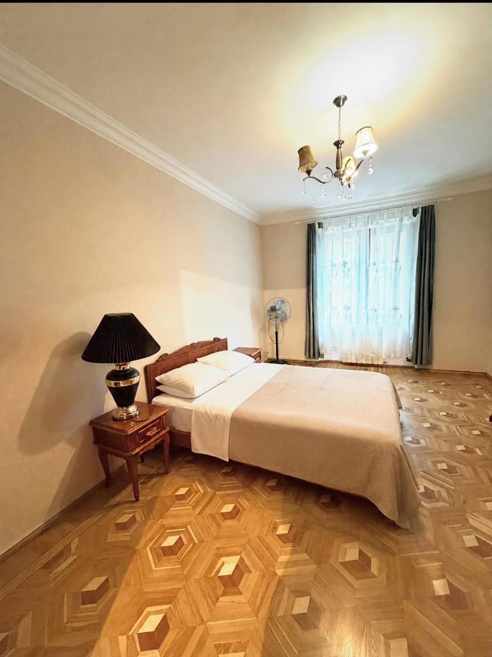 Photo of the whole room