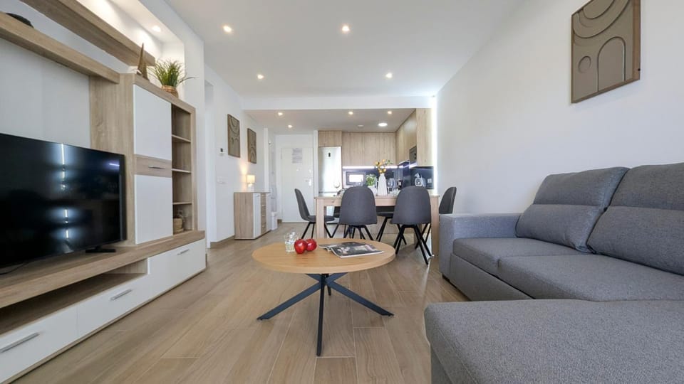 Communal lounge/ TV room, Living room