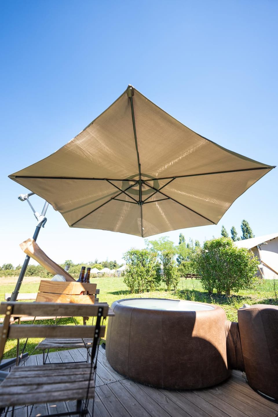Lodge des Bois Jacuzzi Campground/ 
RV Resort in Auvergne-Rhône-Alpes