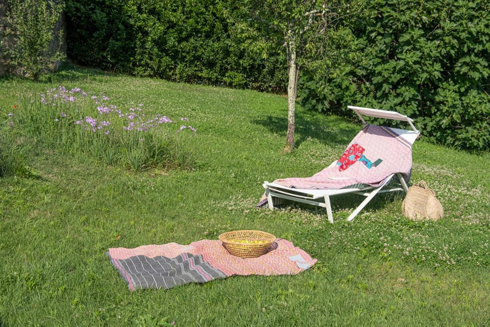 Garden, sunbed