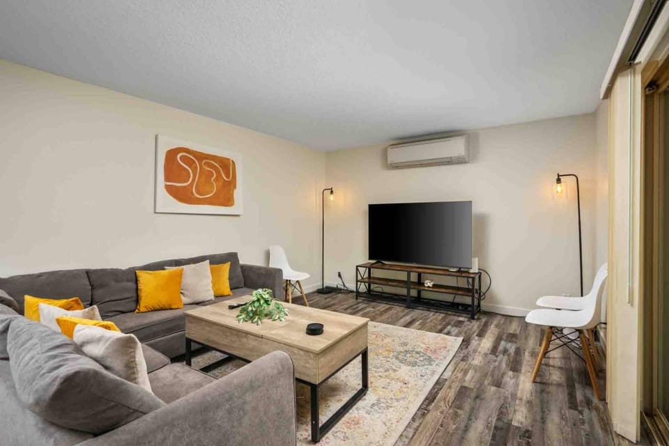 Wintergreen Unit 2 House in Salem