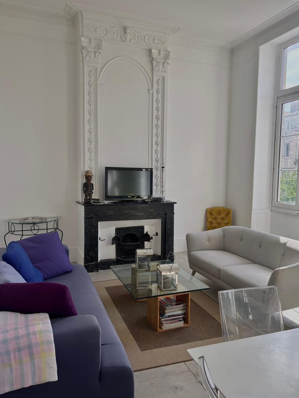 TV and multimedia, Living room, Seating area