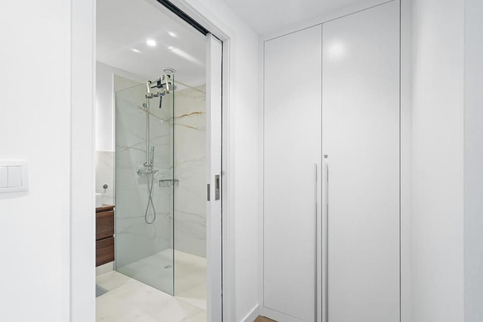 Atlantic Pearl Suite Apartment in Câmara De Lobos