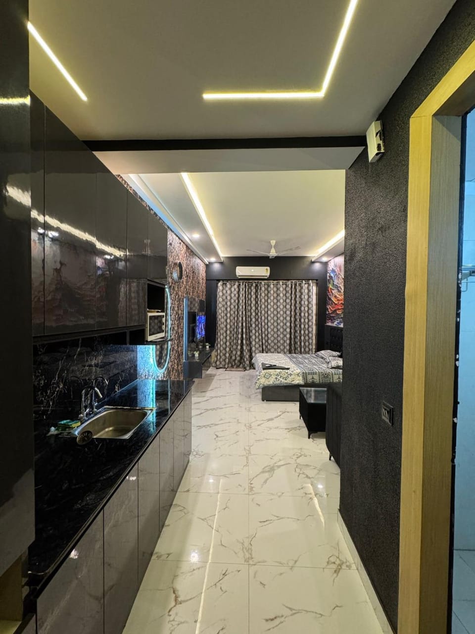 loveneststudio Apartment in Noida