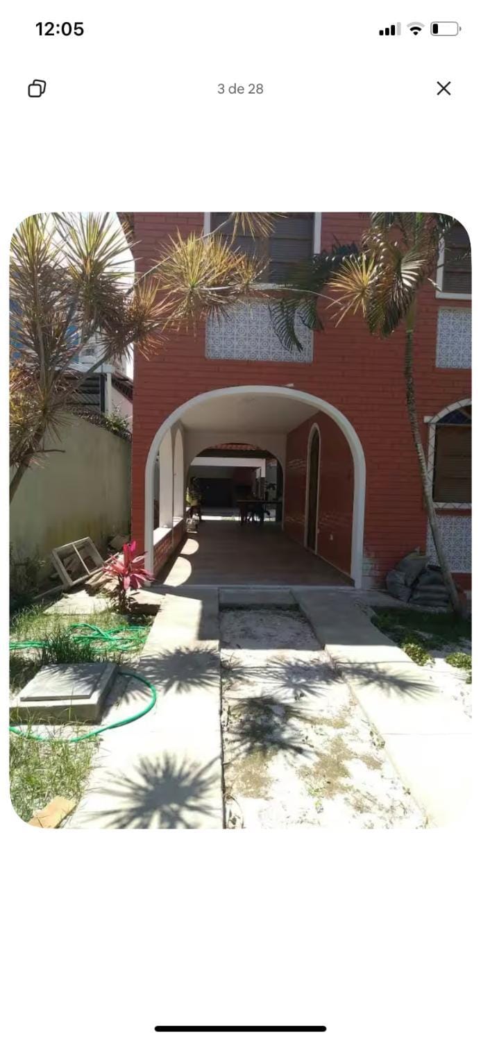 Espaçosa casa na praia do morro House in Guarapari