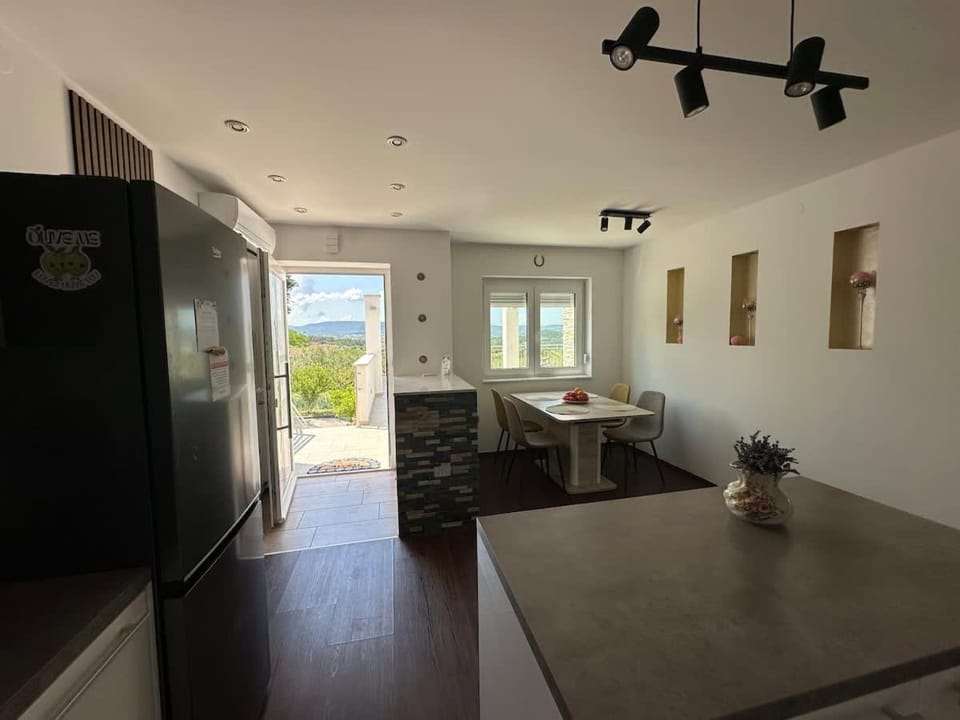 Tramontina Apartment in Slovenia