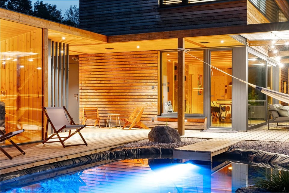 Natural landscape, Seating area, Pool view, Swimming pool, sunbed