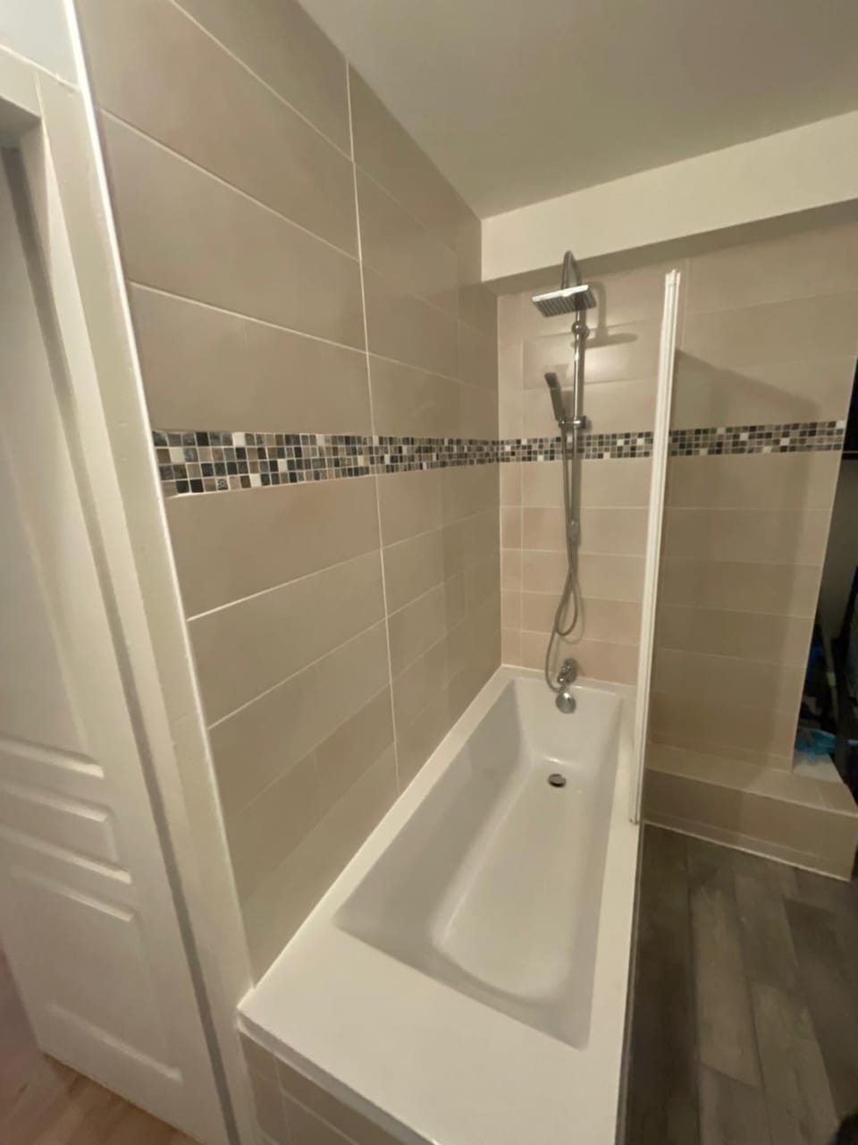 Bathroom, Bath