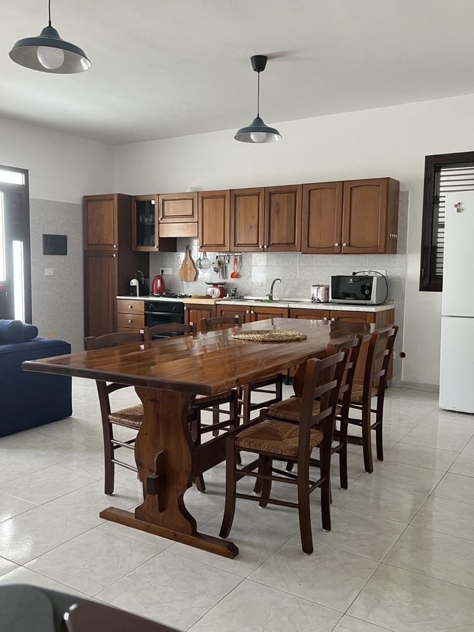 Kitchen or kitchenette, Dining area, toaster