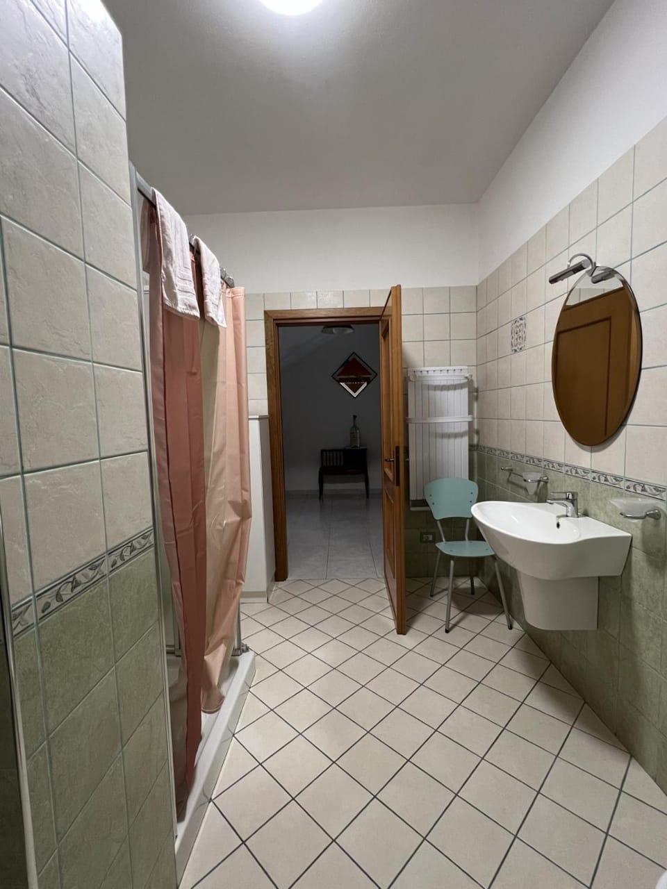 Shower, Toilet, bidet